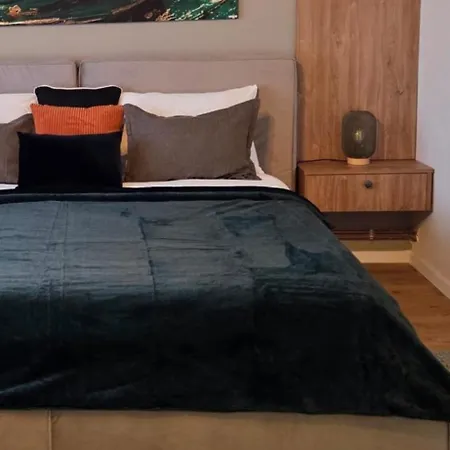 Apartman Aliva *